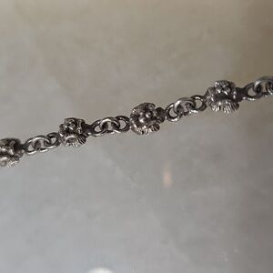 Elegant Silver Women's Bracelet Used 8.5" Small Roses